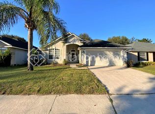 8389 Stelling Dr S, Jacksonville, FL 32244