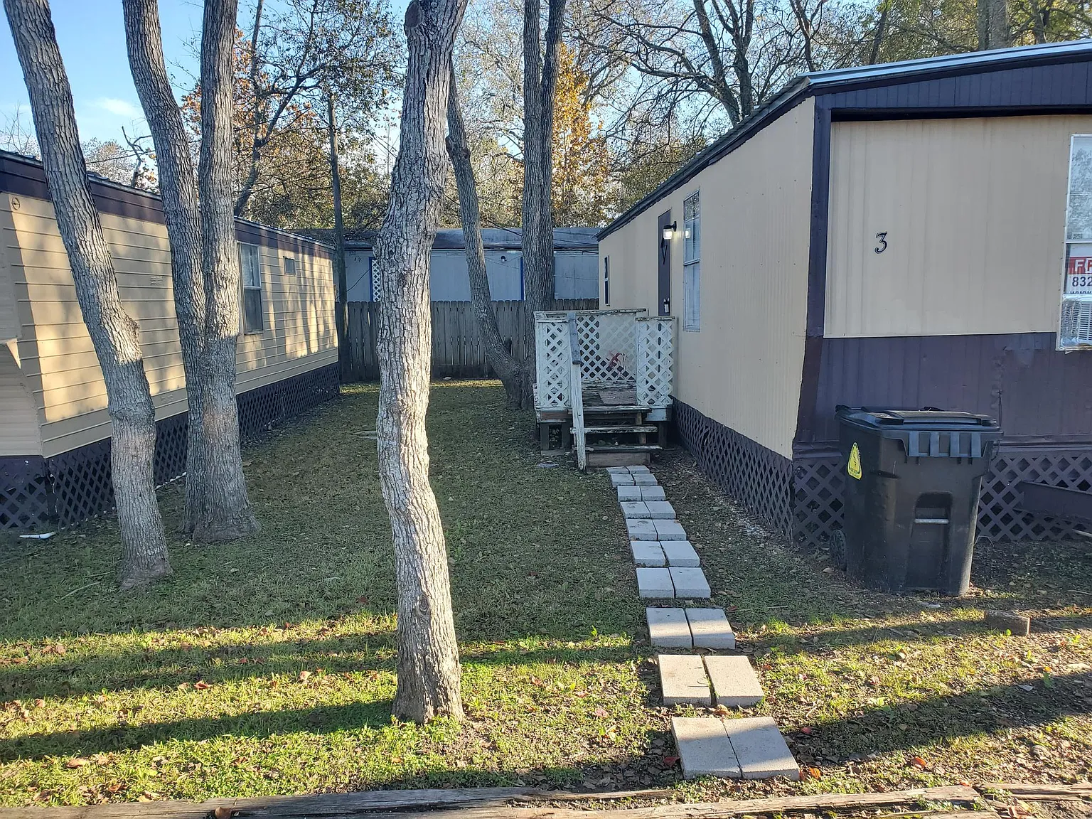 3 bed, 800 sqft, $1,150 — Photo 2