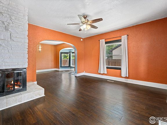 3rd image of 556 Lincoln Ave