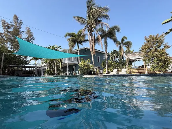 4183 Coquina Key Dr SE, Saint Petersburg, FL 33705