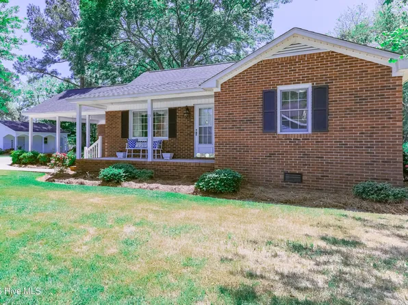 113 W Church Street, Beulaville, NC 28518