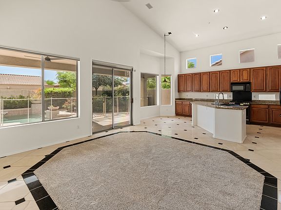 5th image of 20410 N 78th Way