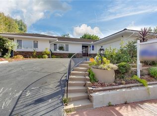 438 N Robinwood Dr, Los Angeles, CA 90049