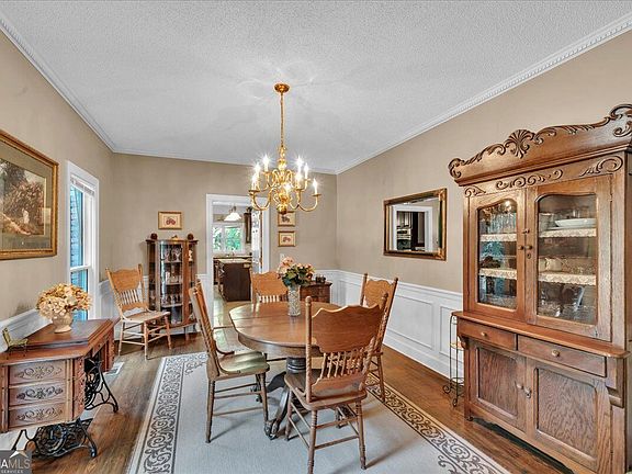 5th image of 149 Island View Dr
