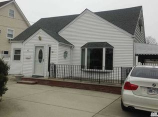 42 Todd Rd, Valley Stream, NY 11580