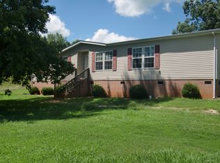 7435 Town Country Rd, Liberty, NC 27298