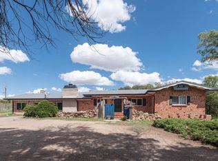 201 Rincon Loop, Tijeras, NM 87059