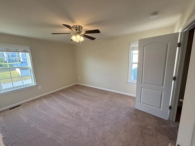 6778 McCormick Dr — Photo 15