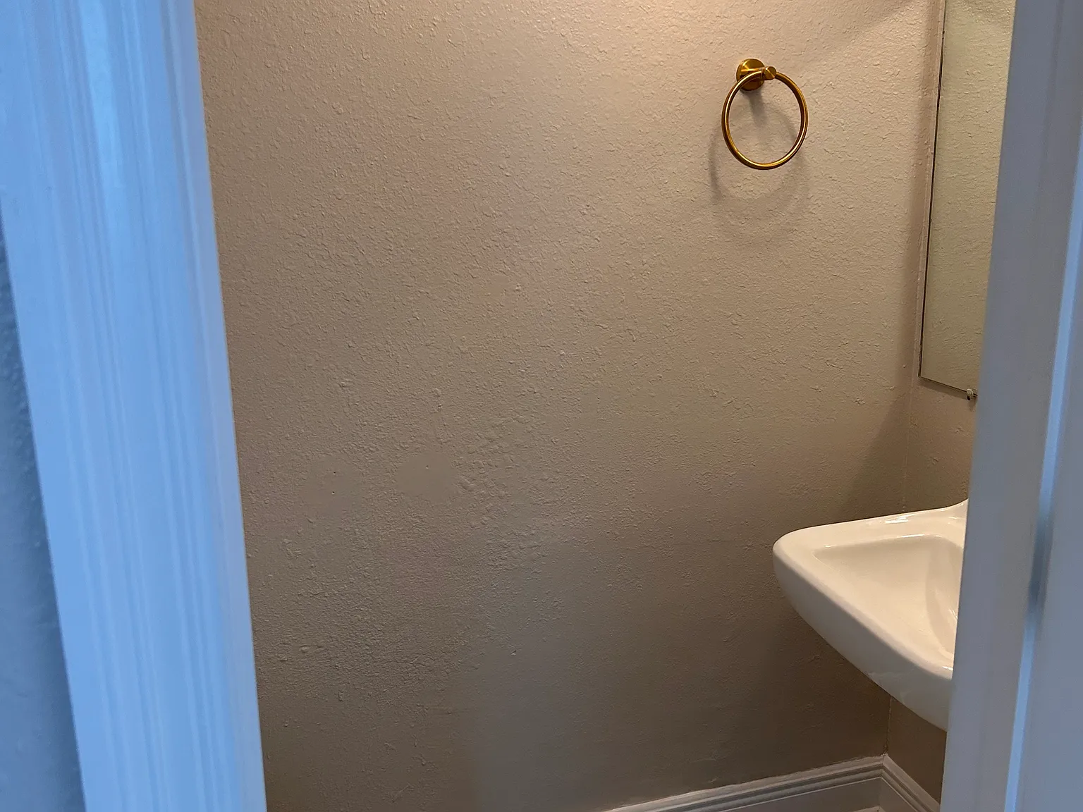 957 Saint Andrews Ln — Photo 3