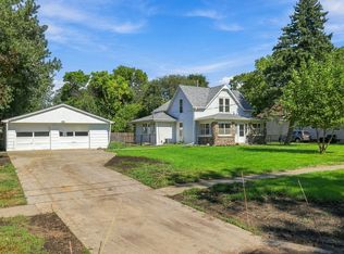 1624 Main St, Adel, IA 50003