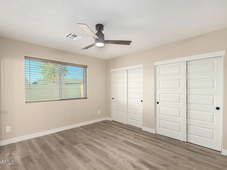 1602 W Rockwood Dr — Photo 18