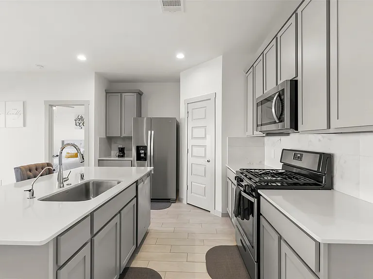 13513 Bonita Island Way — Photo 17