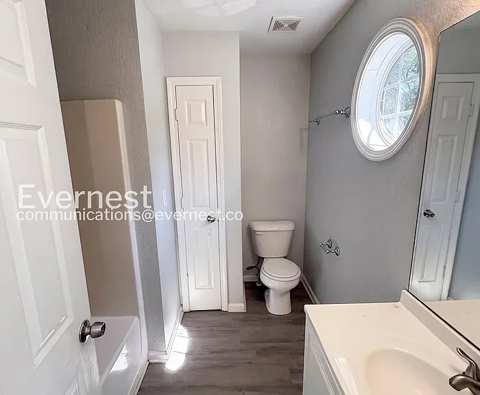7130 Brookview Way — Photo 9