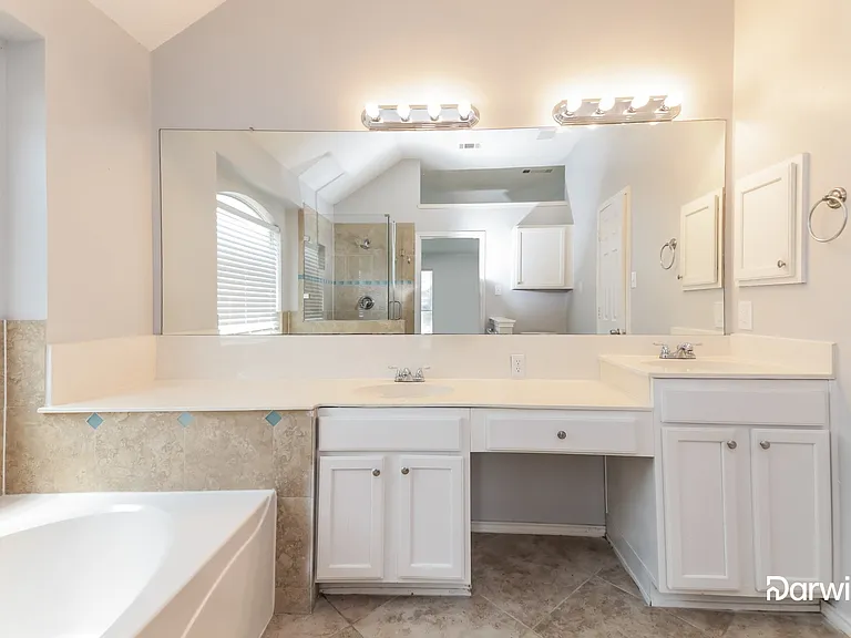 728 Sea Shell Dr — Photo 10