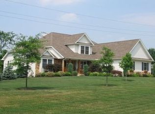 5245 Markwood Ct, Valley City, OH 44280