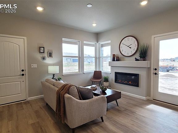 7th image of this home