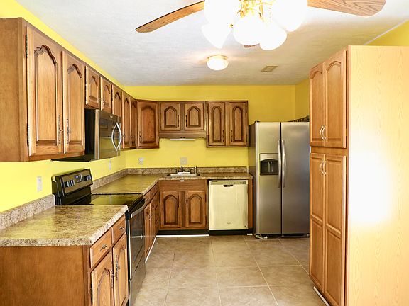 4th image of 4508 Winterset Dr