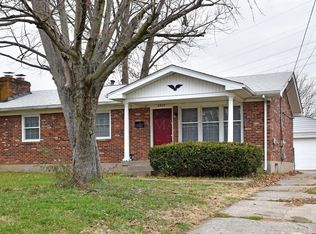 2907 Flair Knoll Ct, Louisville, KY 40216