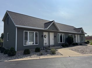 2412 Canter Ln #B, Green Bay, WI 54304