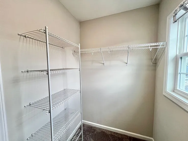 74 Griffith Pl — Photo 14