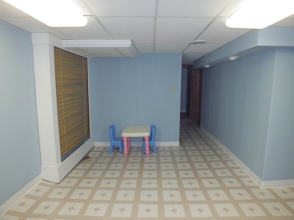 4th image of 2621 31st Ave
