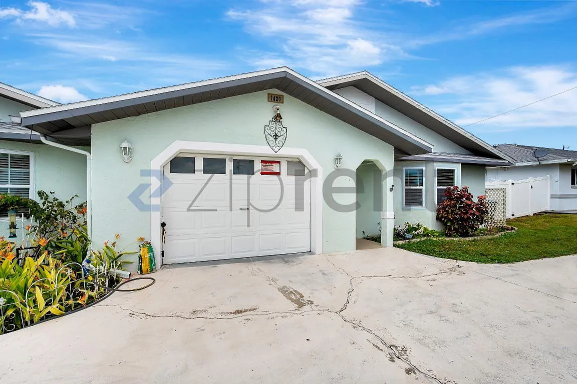 2 bed, 1465 sqft, $1,875 — Photo 2