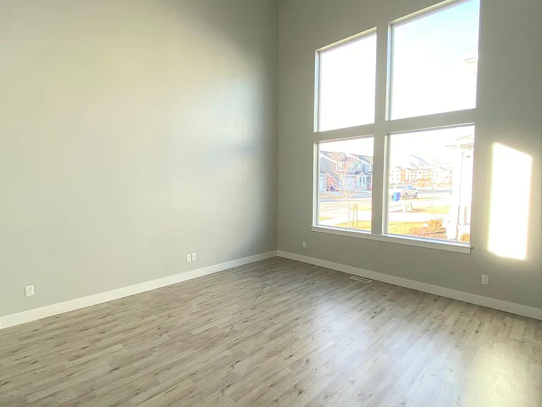 1758 W Stone Gate Dr — Photo 20