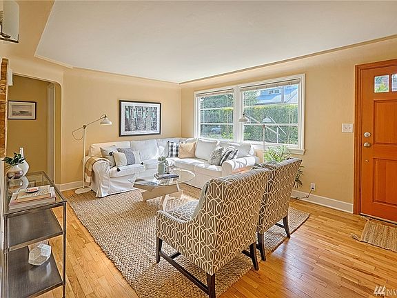 3rd image of 13747 39th Ave NE