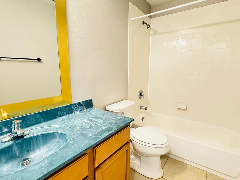 1575 Megan Bay Cir — Photo 21