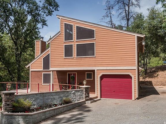 2nd image of 2632 Prescott Ave
