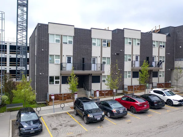 288 Albert St #113, Waterloo, ON N2L 0G9
