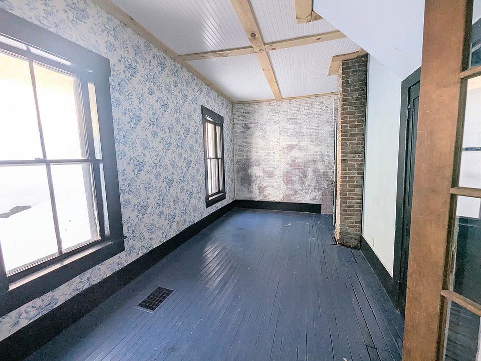 25th image of this home