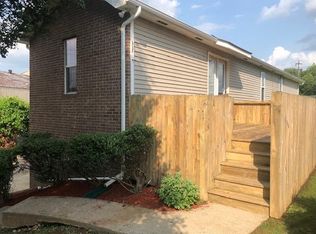 202 Reardon Blvd, Bardstown, KY 40004