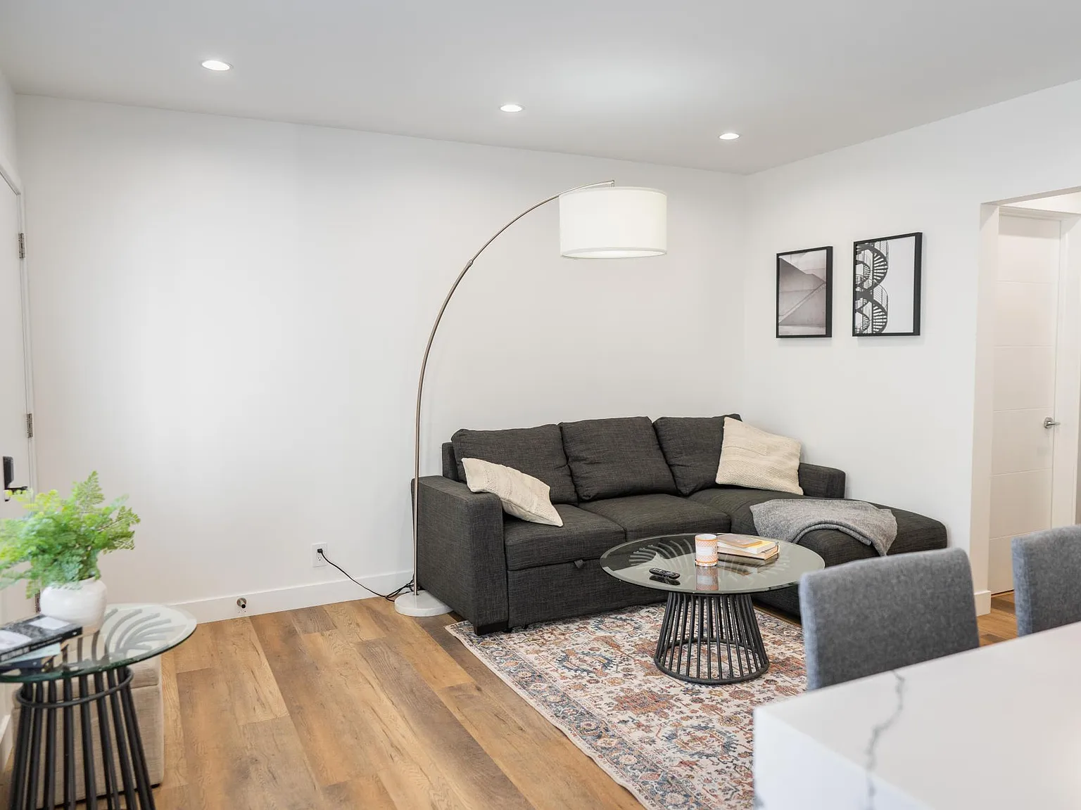 1 bed, 484 sqft, $3,500 — Photo 2