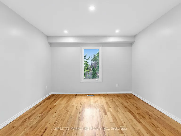 23 Willowbrook Rd — Photo 23