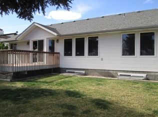 216 Thayer Dr, Richland, WA 99352