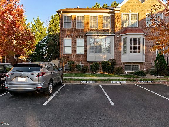 2nd image of 5613 Brookland Ct