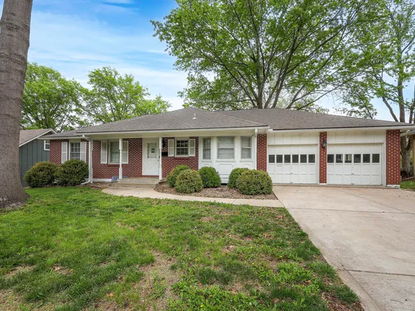 9023 Lowell Ave, Overland Park, KS 66212
