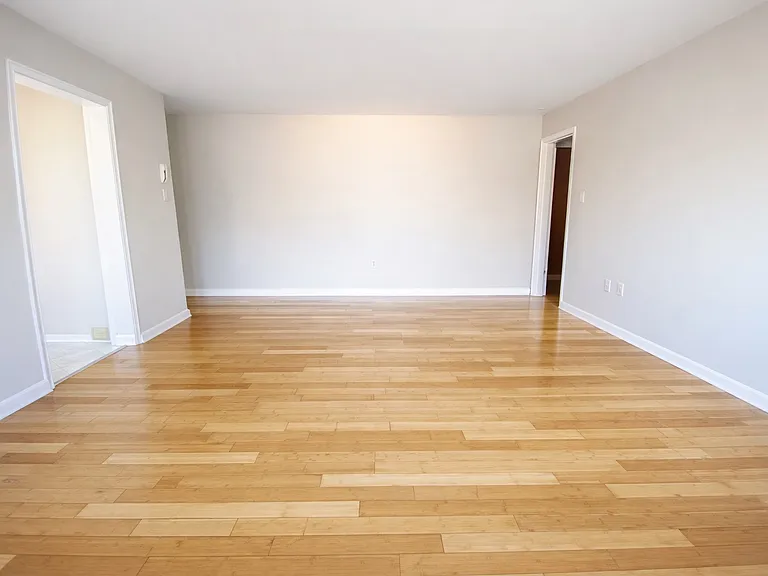 2-Bed/1-Bath - Available Now