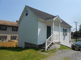 39 Academy St APT 5, Presque Isle, ME 04769