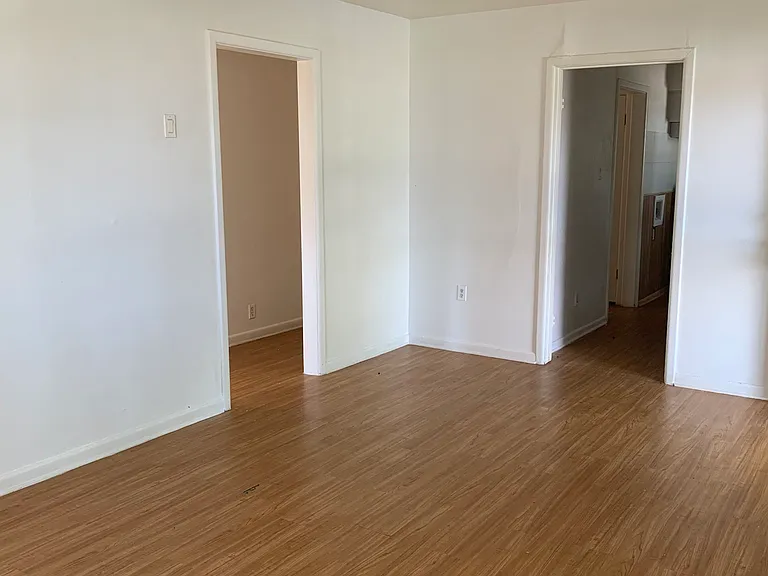 1010 Georgetown Rd — Photo 5