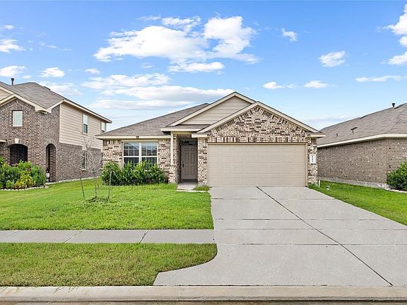 2nd image of 15454 Arce Rojo St
