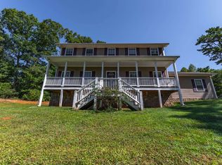 141 Red Plum Dr, Ellijay, GA 30540