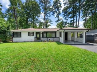 2318 Green Forrest Dr, Decatur, GA 30032