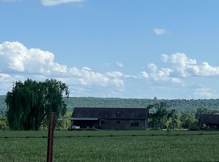 7437 Ivy Ln, Mulberry, AR 72947