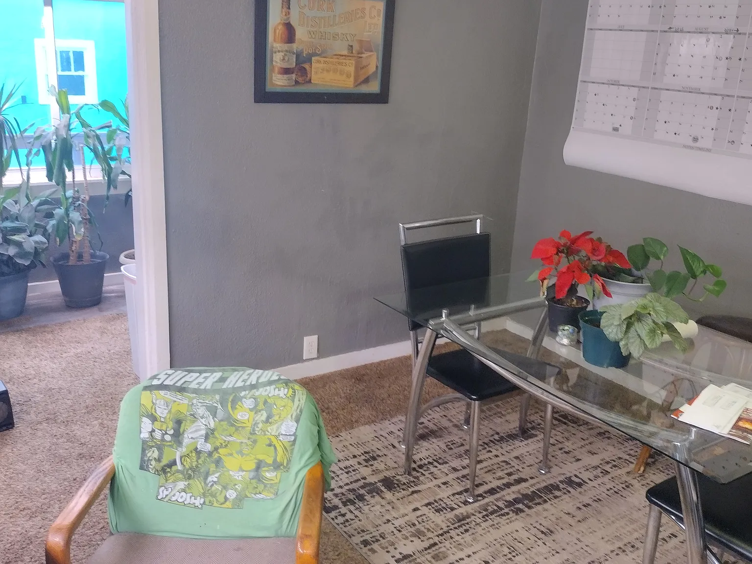 Room for rent $700 50/50 on utilities — Photo 4