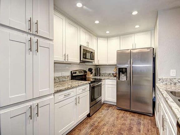5th image of 6620 Carmelwood Dr