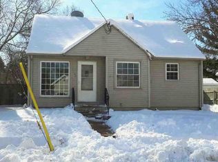 1206 8th St SE, Rochester, MN 55904