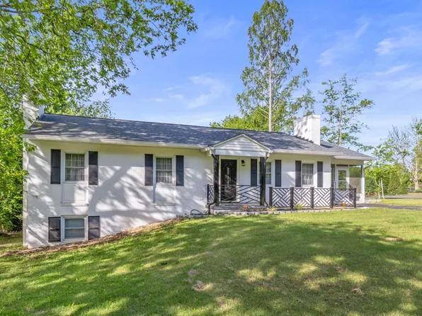 2990 Colonial Dr, Charlottesville, VA 22911