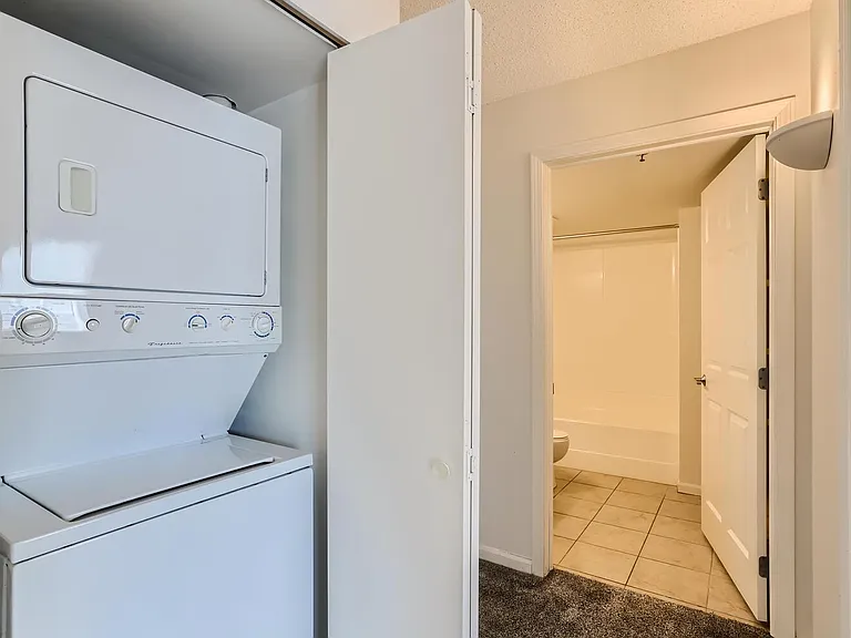 Village Plaza Apartments — Photo 24